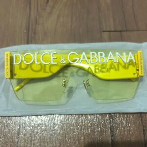 D&G Vibrant Yellow Eyewear